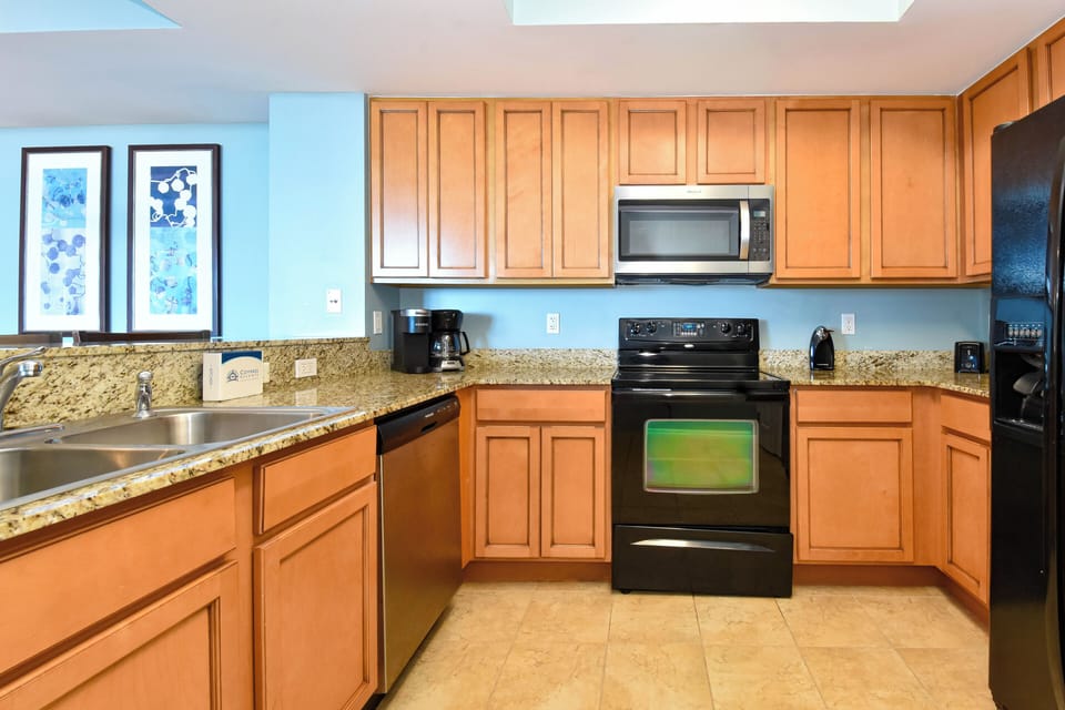 The Palms of Destin 11216- Kitchen