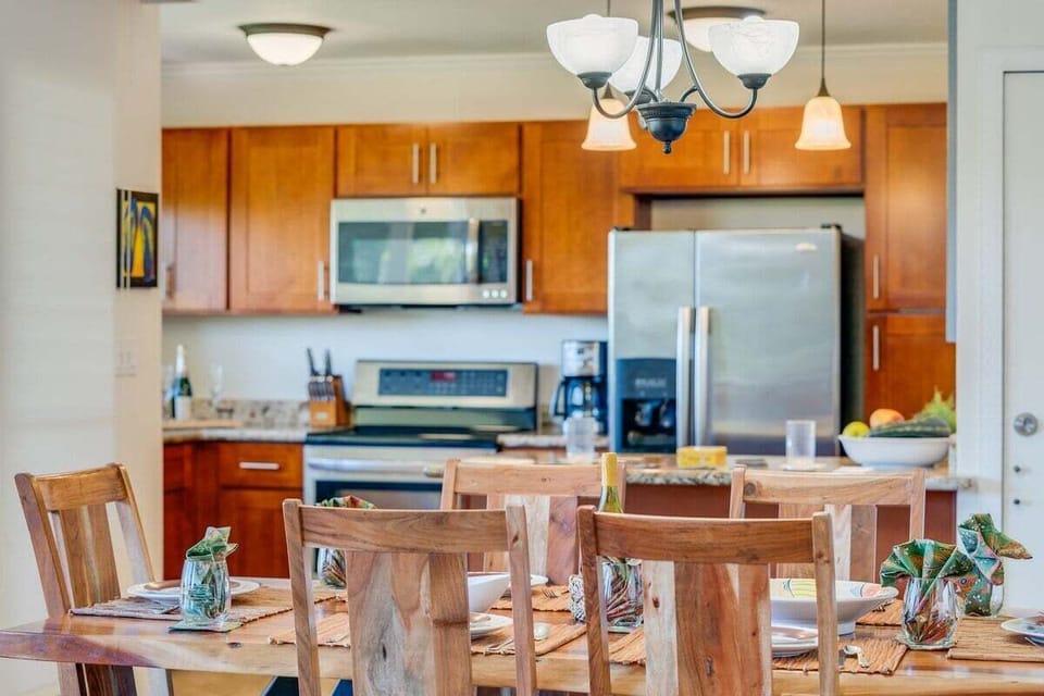 Wailea Ekolu 1509 kitchen2