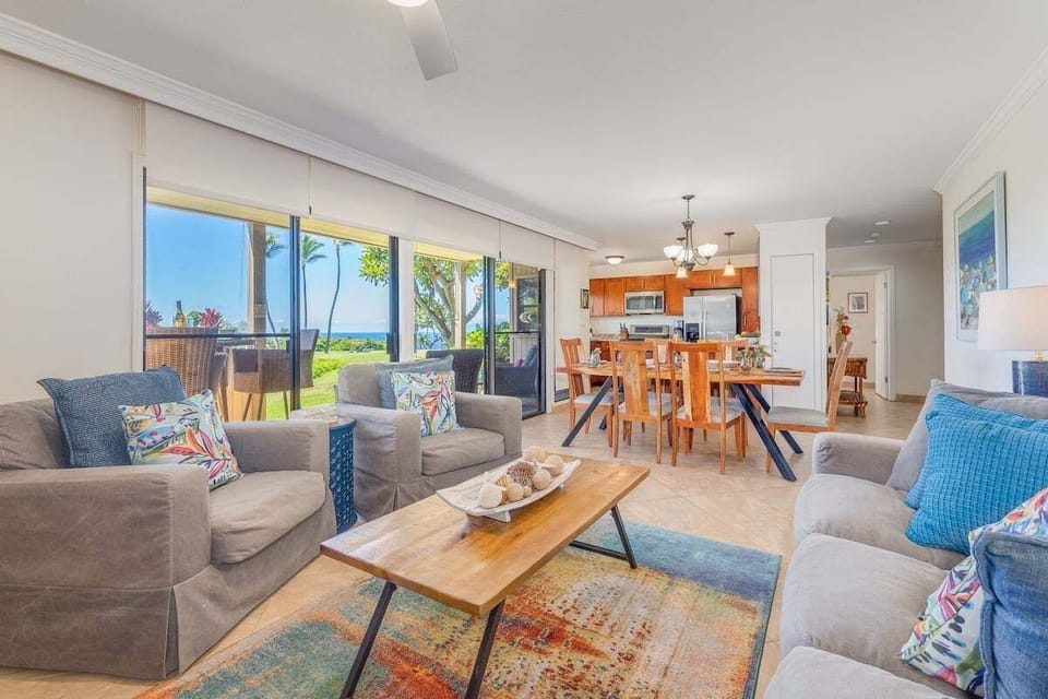Wailea Ekolu 1509 living room1