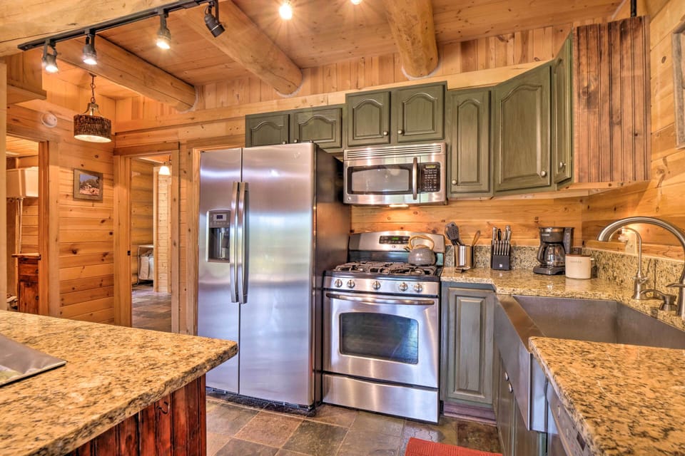 Kitchen | Drip Coffee Maker | Toaster