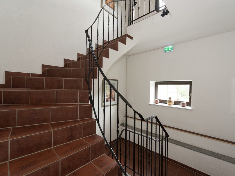Entrance / Reception
