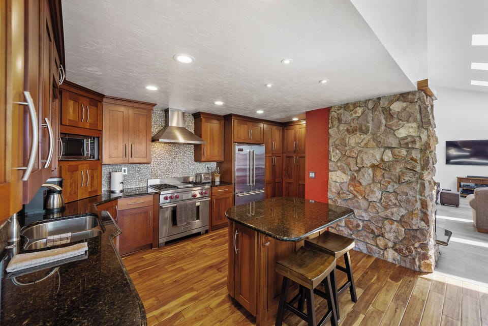 Kitchen - Full View