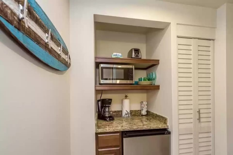 Kitchenette 