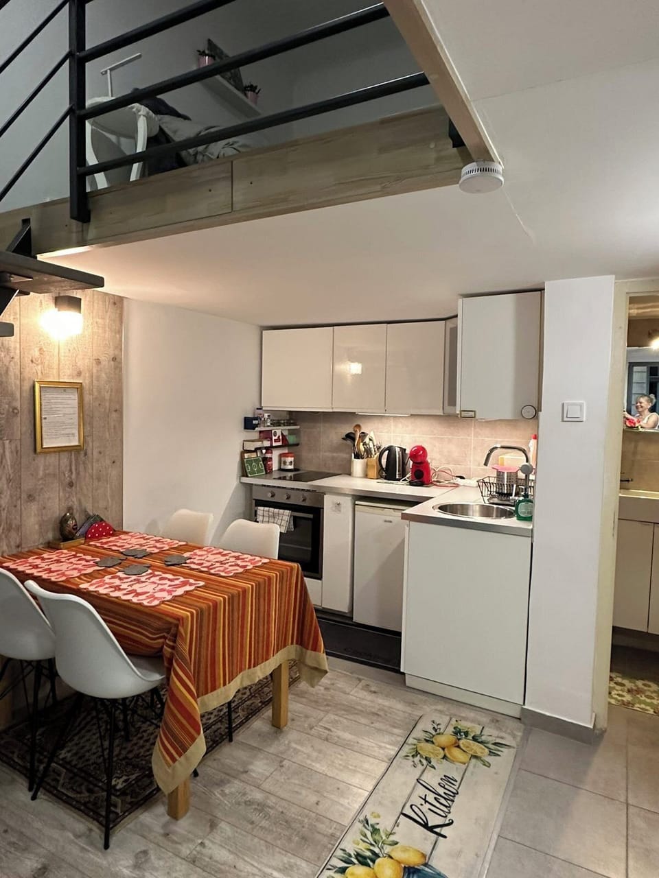 Private kitchen