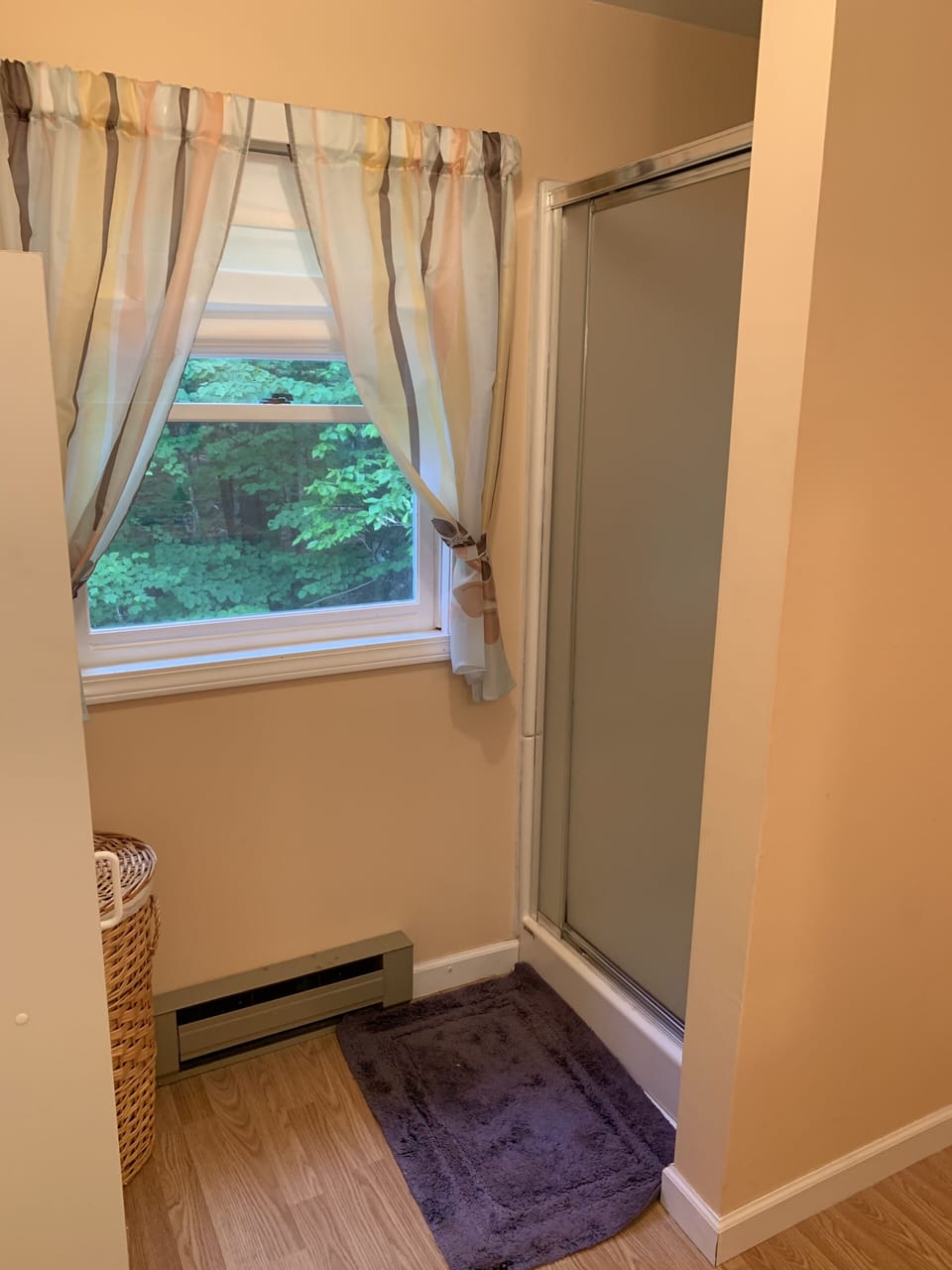 2nd floor shower stall