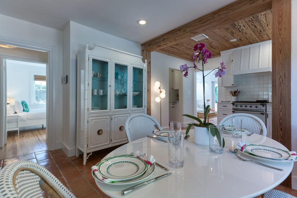 Enjoy the classic designed dining room area of the kitchen with 6 with easy access to the kitchen and living room.