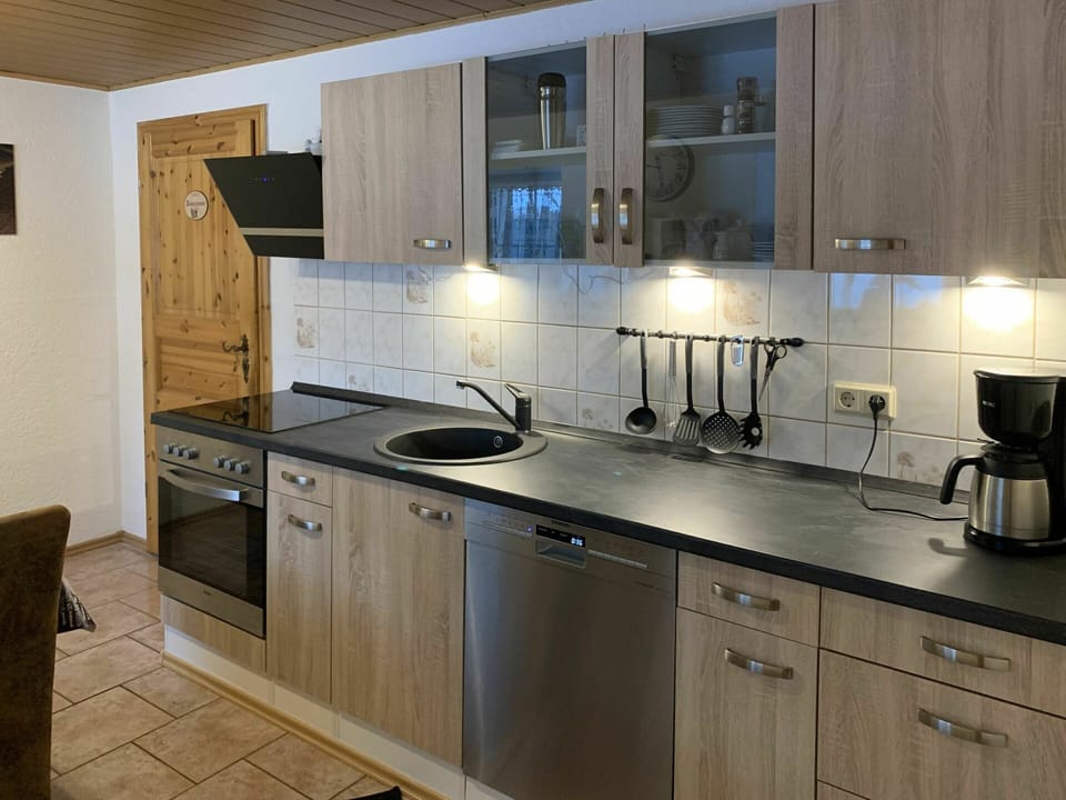 Countertop, Cabinetry, Kitchen Sink, Sink, Tap, Property, Furniture, Building, Kitchen, Kitchen Stove