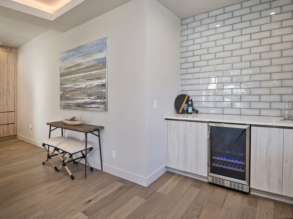Wet Bar