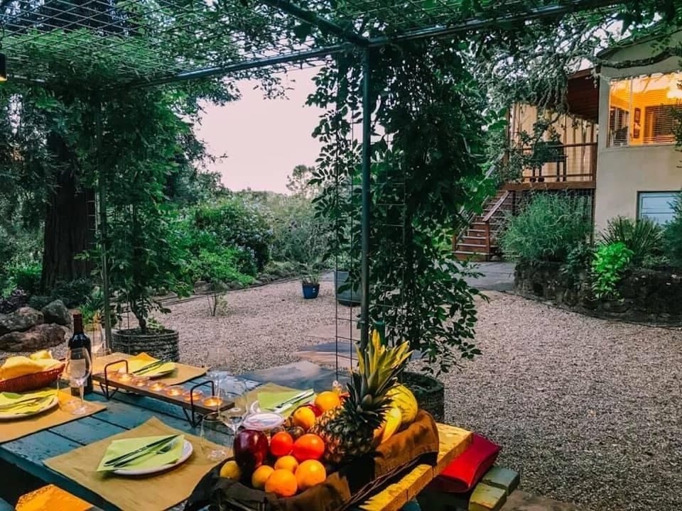 Private Garden Setting