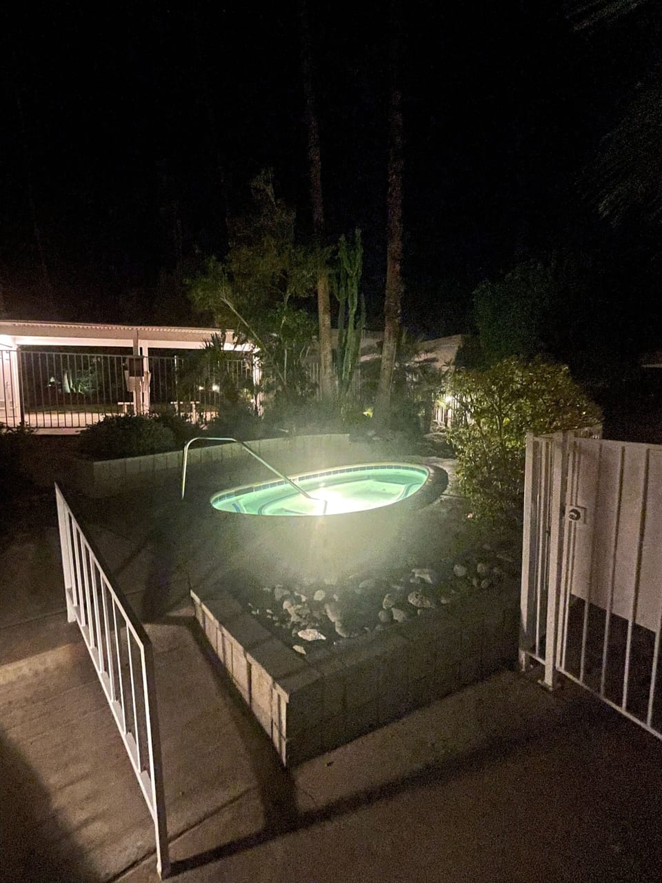 Heated spa with jets.