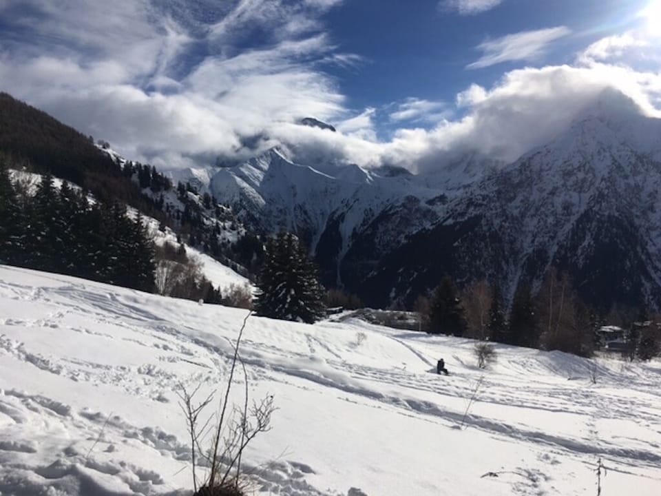 Snow and ski sports