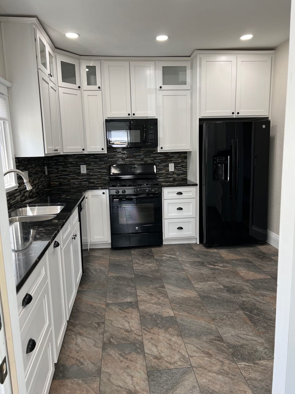 Kitchen view from the mudroom.  Coming in from the back entrance.