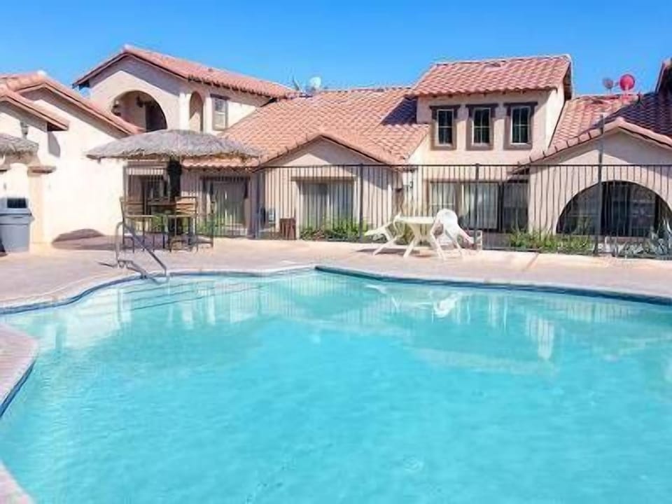 Cool off in community pools without leaving the ranch. This El Dorado Ranch vacation rental in San Felipe BC Mexico gives you full access to on-site swimming pools.