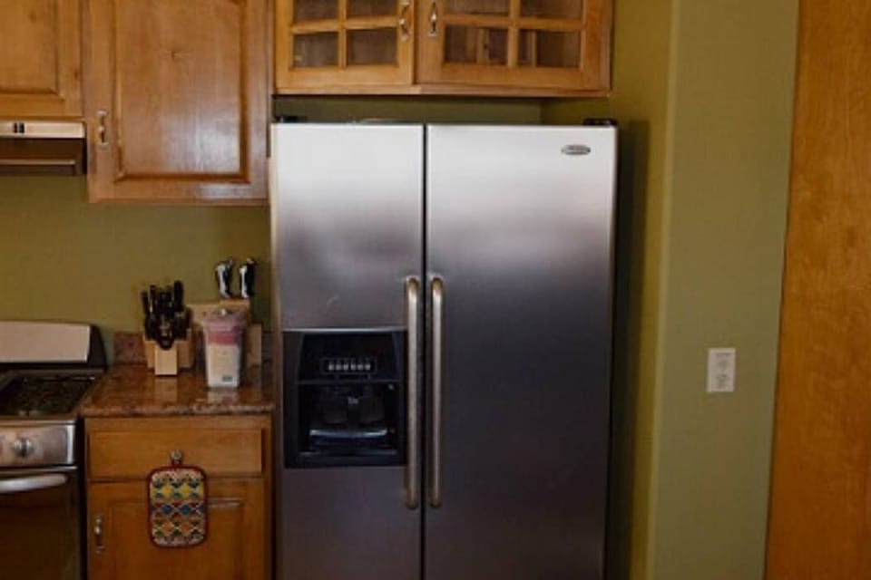 Los Sahuaros San Felipe Baja rental home - kitchen fridge