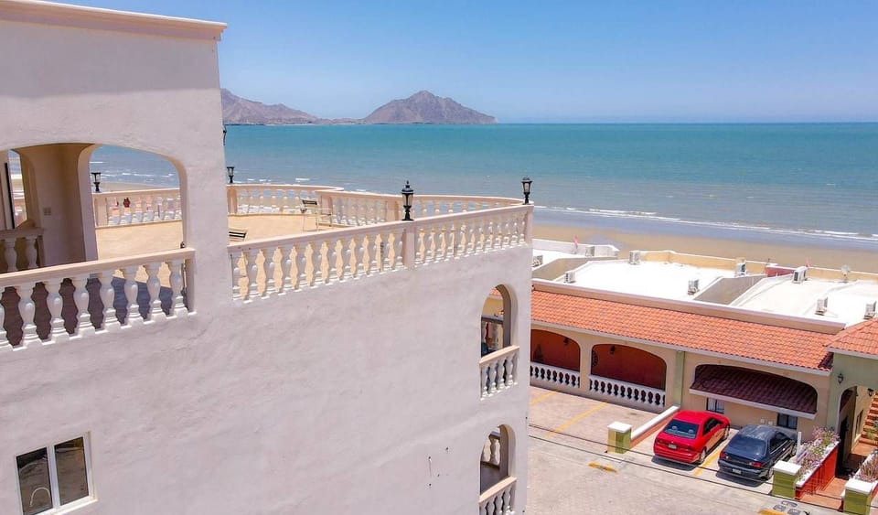 Jerry`s condo 4 in Villa las Palmas San Felipe - beach view