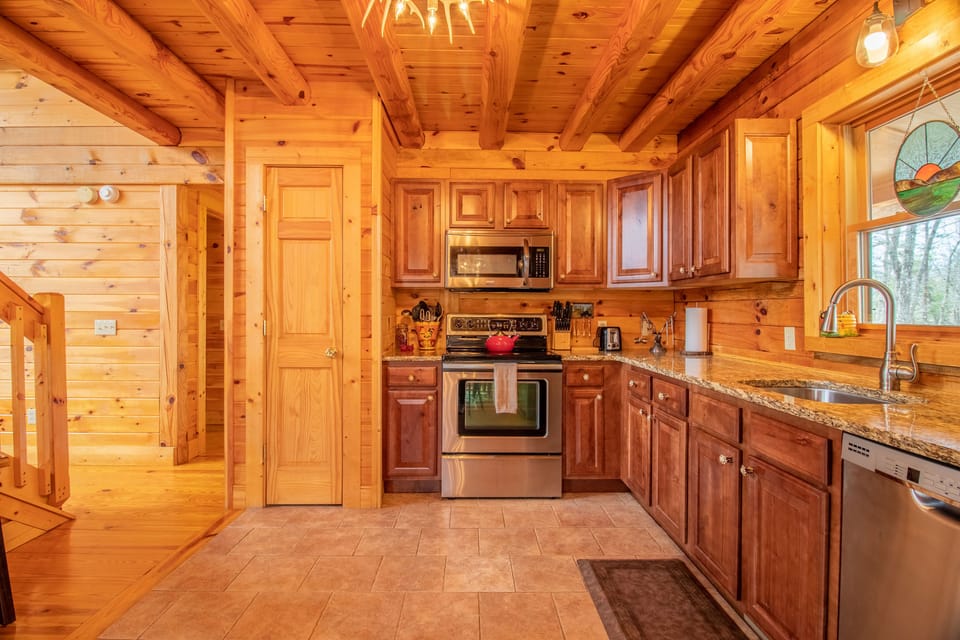 Fully equipped kitchen with large pantry. Ample cookware provided