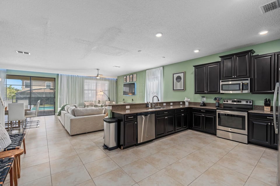Open Kitchen