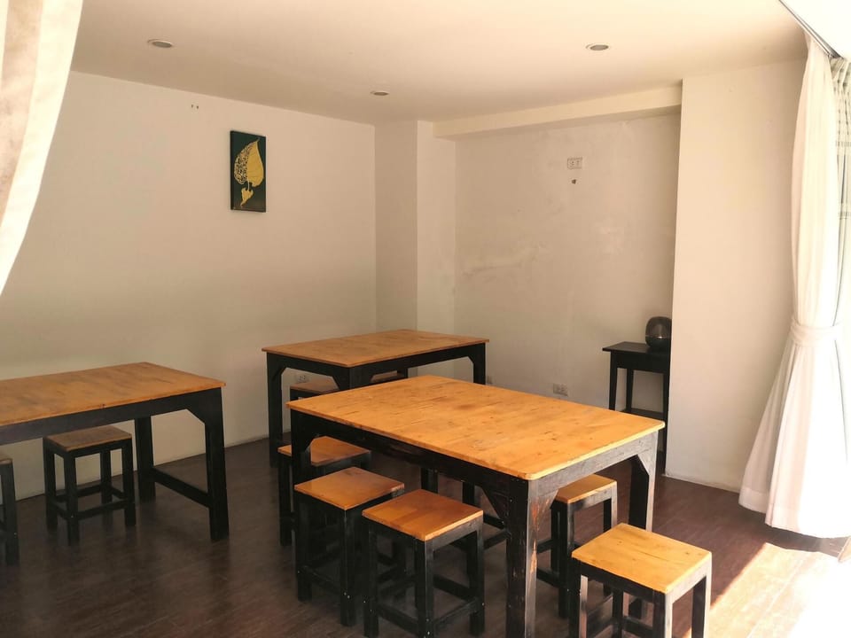 Patong sea view studio- condo with pool, parking (14997)