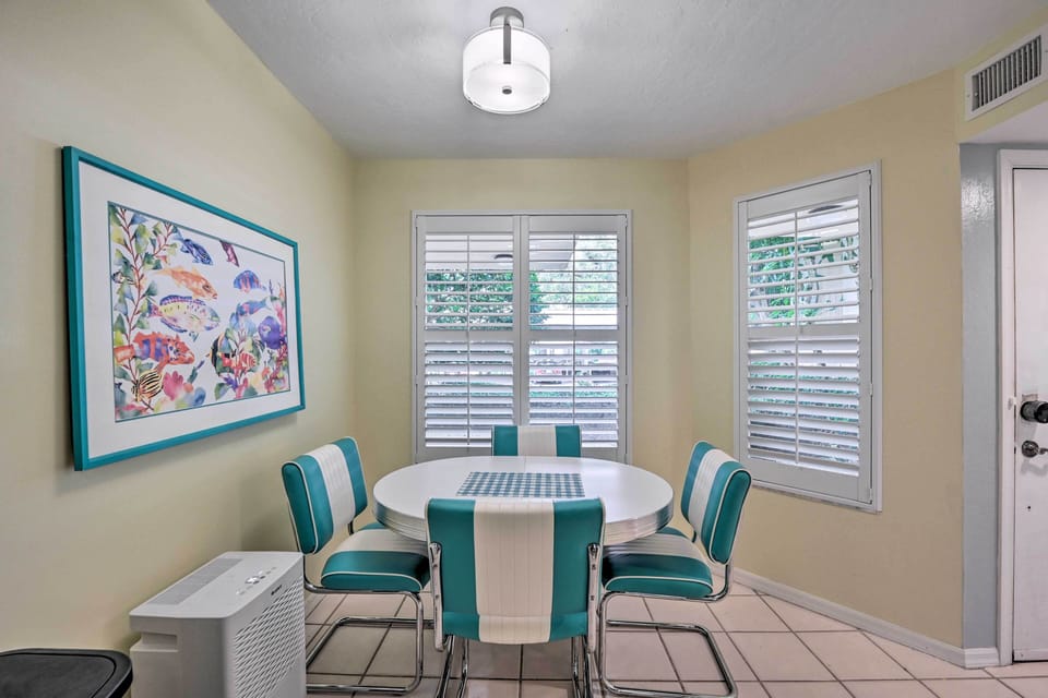 Breakfast Nook