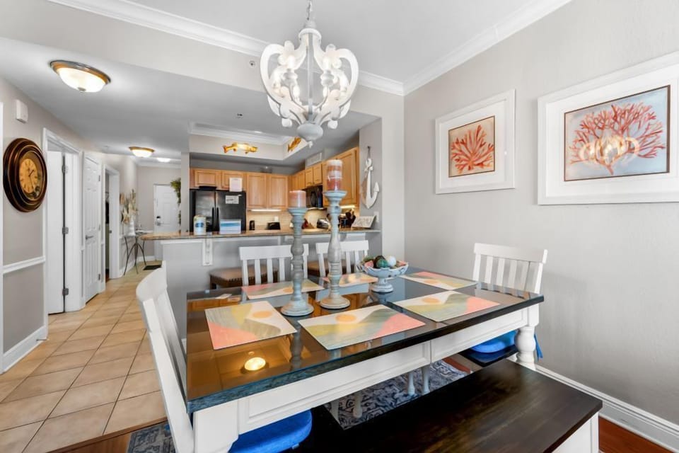 Crystal Tower 1308 Dining Table Seats 6