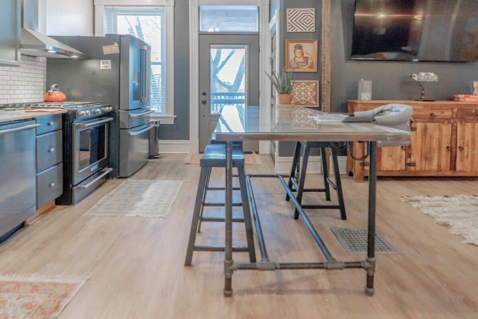 Fully stocked kitchen and dining area.