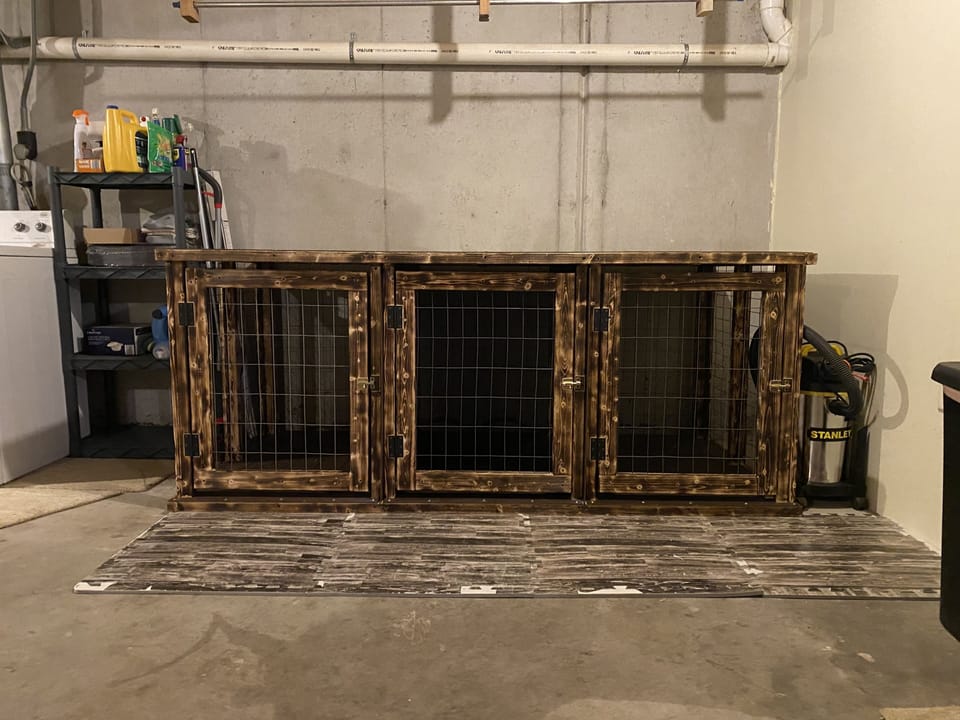 Dogs will be comfortable in the “3 dog night”, if you crate them while out. 