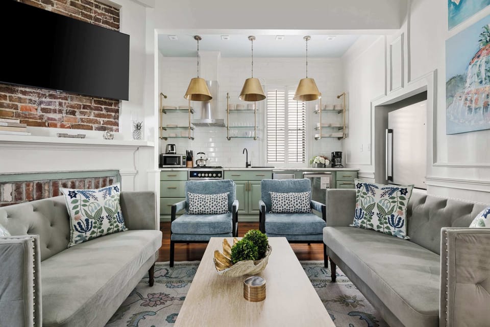 First floor living room + kitchen 