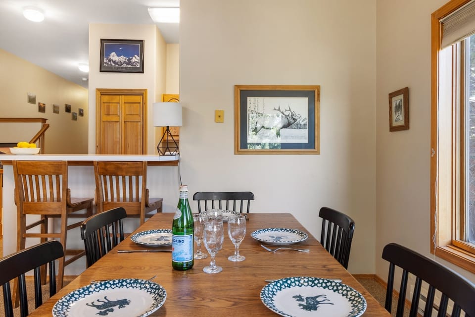 Dining Area and Kitchen