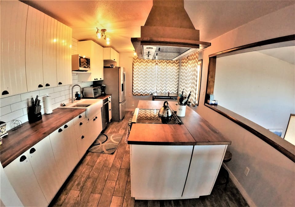Large kitchen