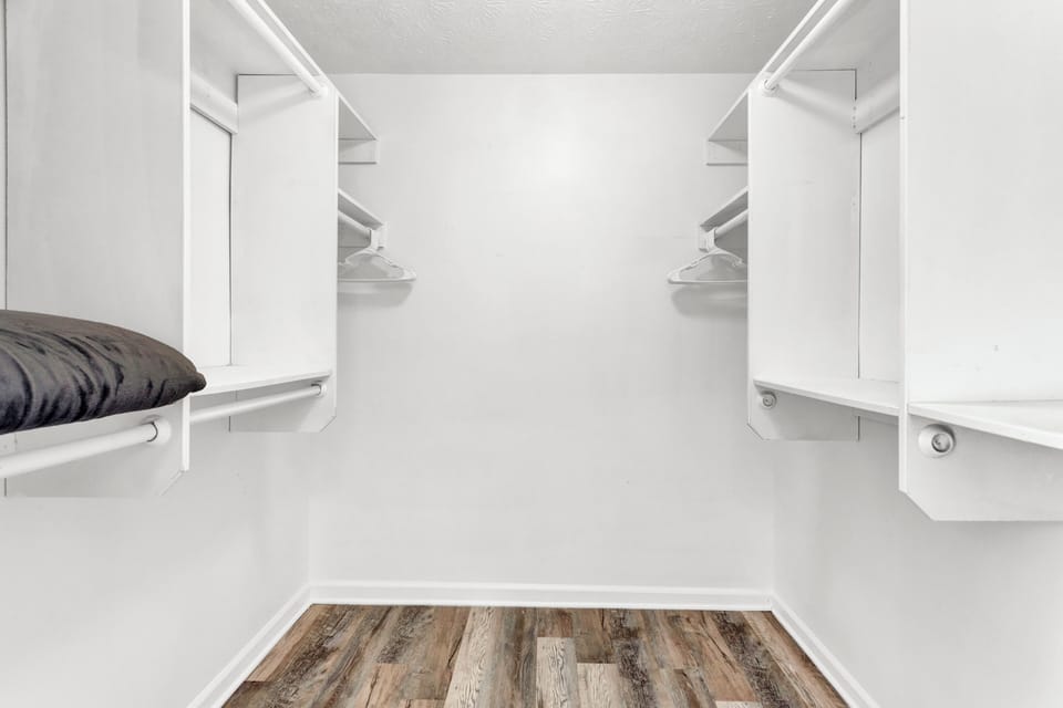 Bedroom #1 Master walk-in closet -MainLevel