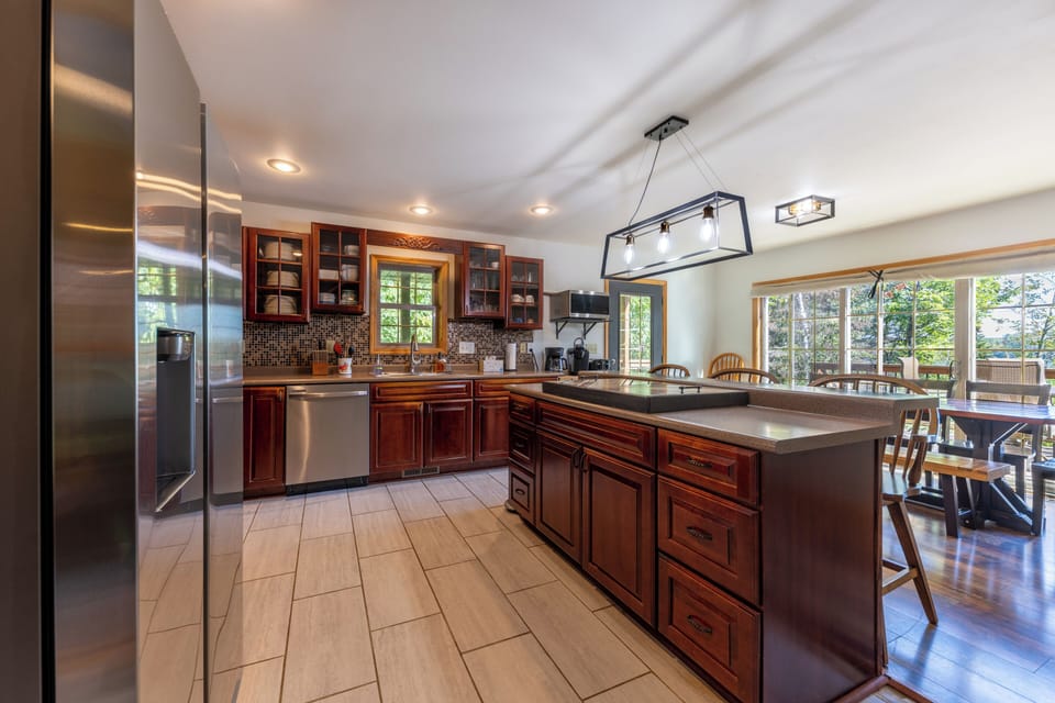 Kitchen island and dining. 