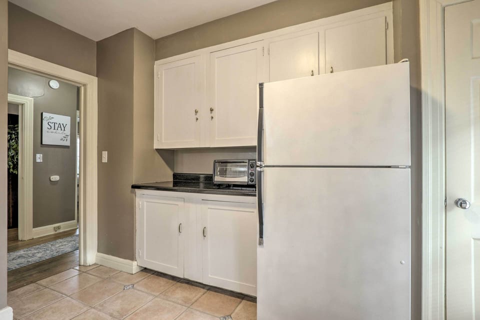 Well-Equipped Kitchen