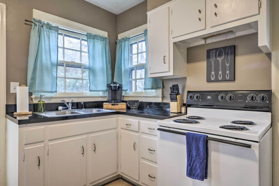 Well-Equipped Kitchen