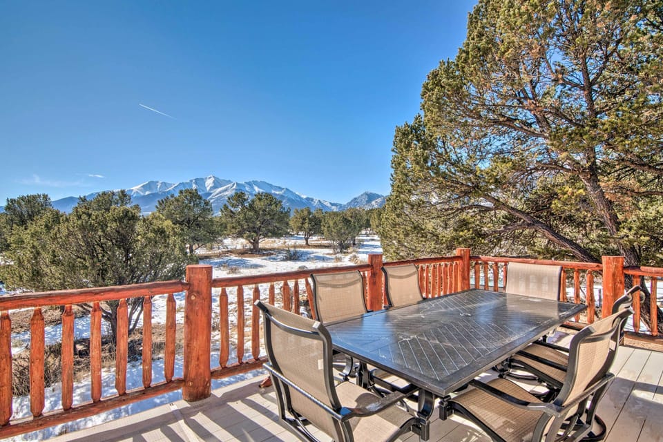 Buena Vista Vacation Rental | 3BR | 4BA | Stairs Required | 2,687 Sq Ft