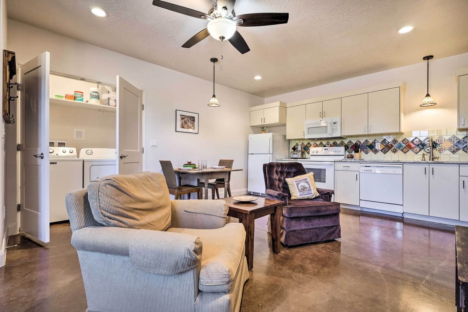 Living Area | Washer & Dryer Available
