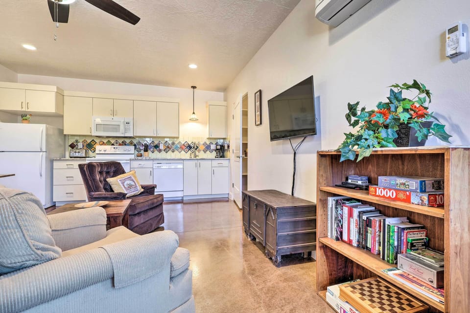 Living Area | Smart TV | Books | Board Games