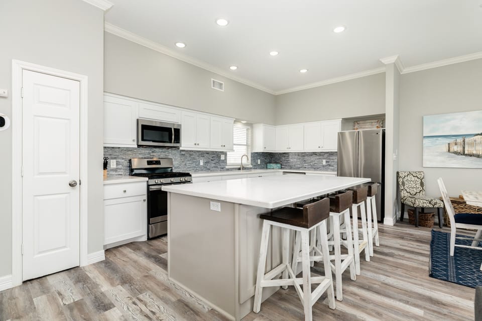 Grab a snack or serve up meals at the breakfast bar