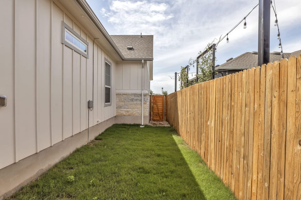 Side yard
