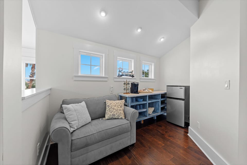 Second level snack bar with coffee maker and mini fridge/freezer