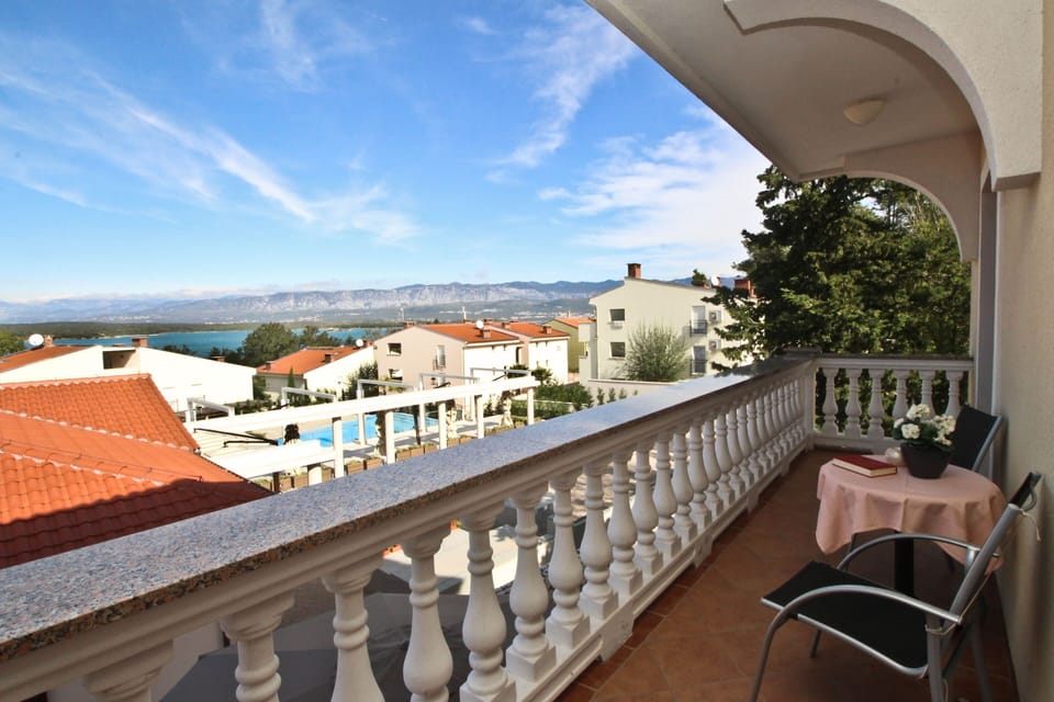 Balcony 2