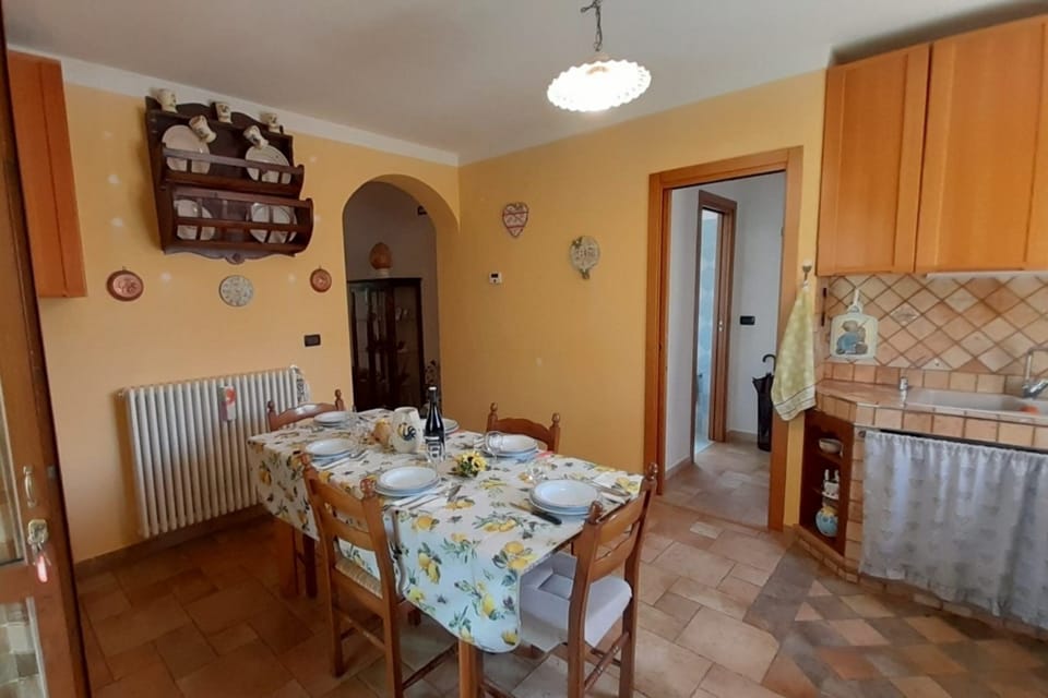 Kitchen diner leading to living room