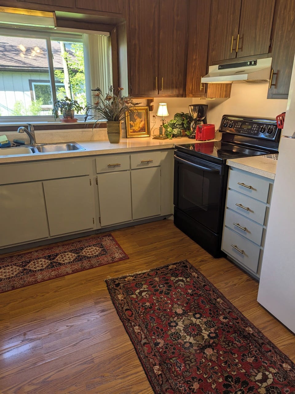 Fully stocked kitchen 