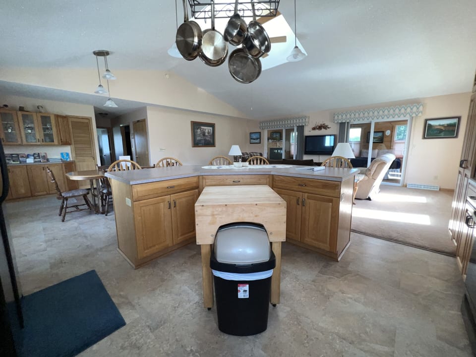 Open Kitchen