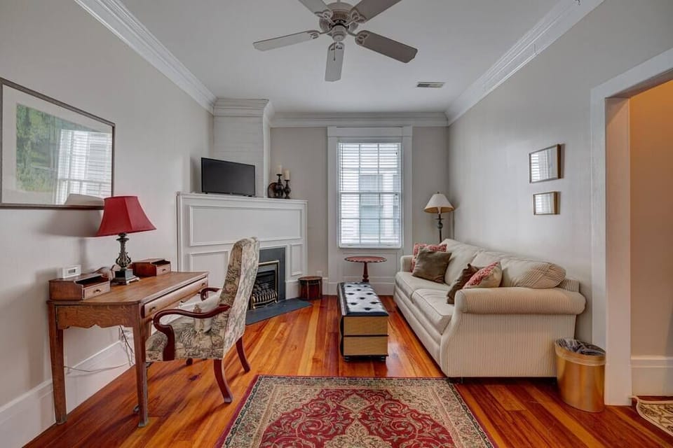 Living Room with Work Space (1)