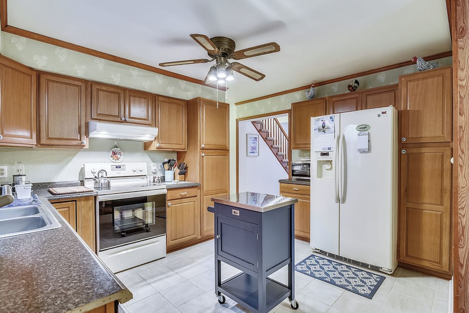 Main Level,Kitchen,