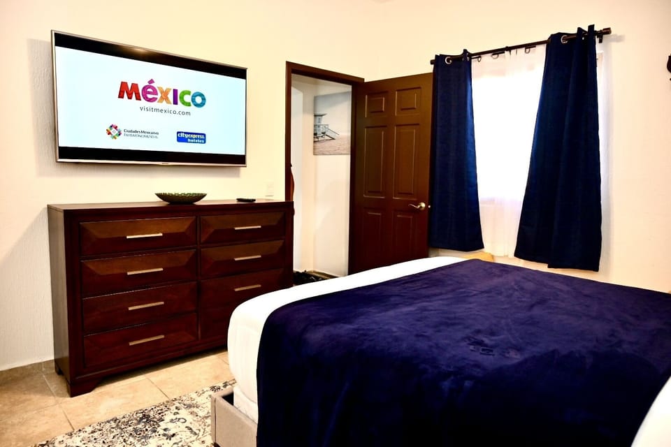 Guest bedroom