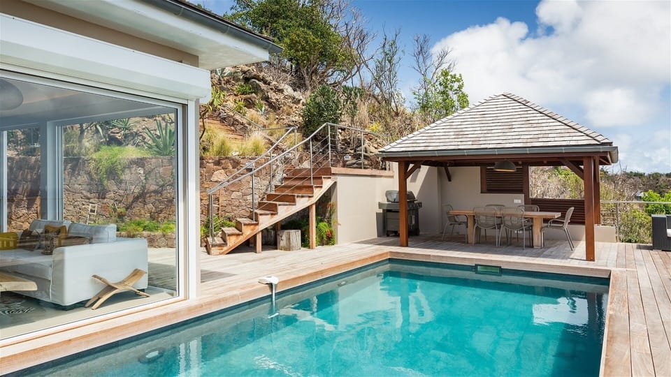 Pool & Terrace