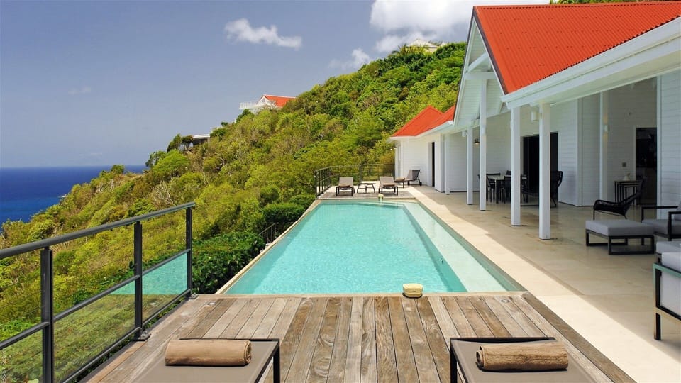 Pool & Terrace