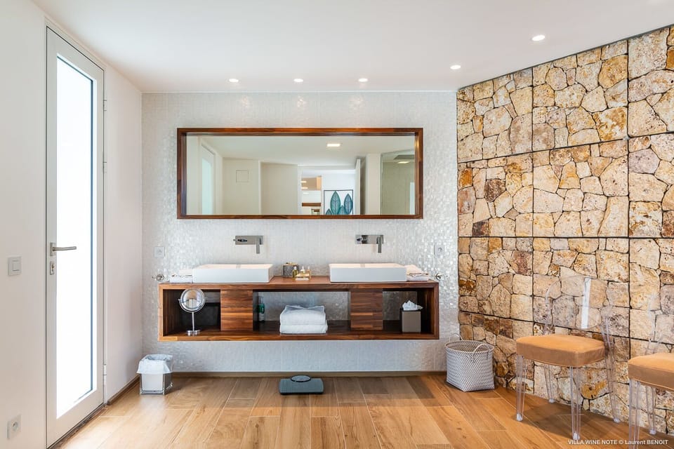 Master Bedroom 1