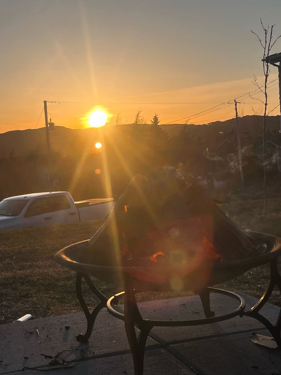 Fire pit and beautiful sunsets!!